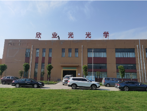 白玉楼顶大型发光字制作如何安装?