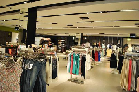  白玉商场里的店面怎么装修？